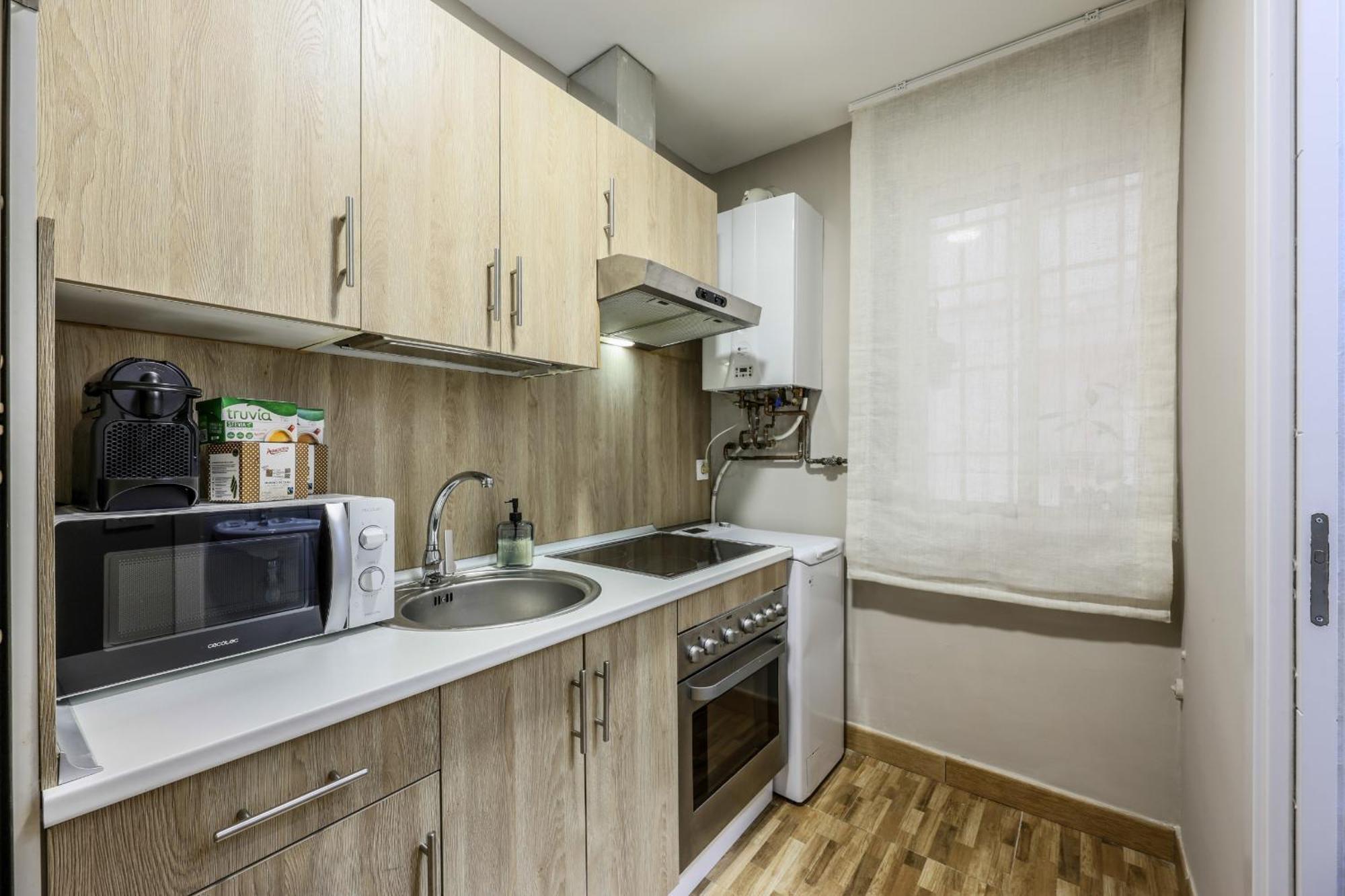 Nuevo Apartamento Funcional En Chamberi Мадрид Екстер'єр фото