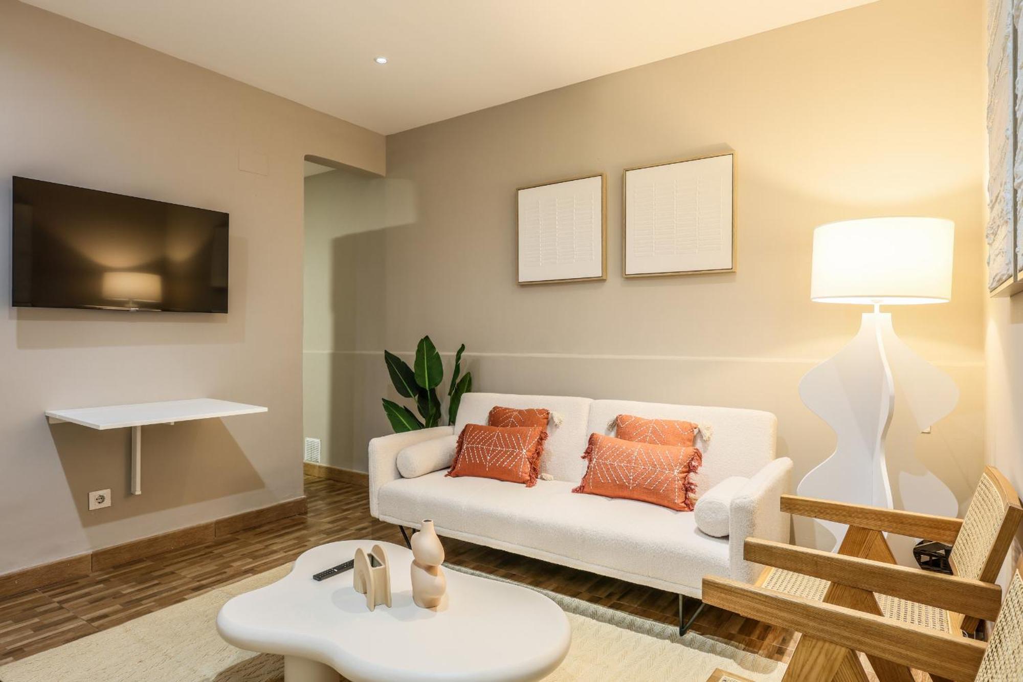 Nuevo Apartamento Funcional En Chamberi Мадрид Екстер'єр фото